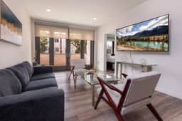 Beverly Hills Luxury 2BR Condo Gated Parking!