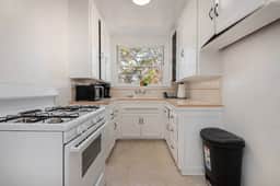 City Chic | Luxury 1BR Apartment