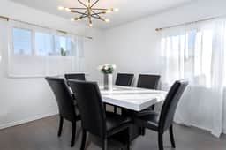 Beverly Hills 3BR Townhome with Modern Amenities