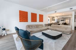 Stunning 3BR Residence with Free Parking & Patio