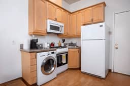 Chic 1 Bedroom Apartment in LA