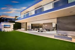 Ultra-Luxurious BH Estate | Pool, Theatre, Views