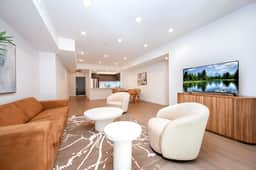 Modern BH 3BR | Luxury Living | Gym | Near Cedars