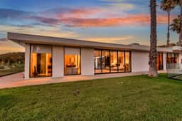 Luxurious Mansion with Stunning Views,Pool,Jacuzzi