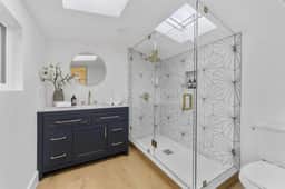 Luxury 3BR Home with Free Parking in Central LA