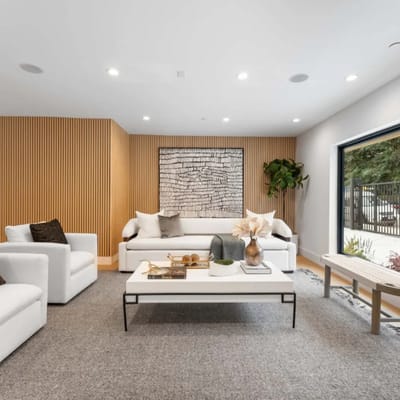 Luxury 3BR Home with Free Parking in Central LA