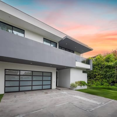 Ultra Luxe Estate W. Pool & Stunning 360° LA Views