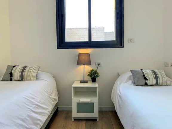 By Market • Charming Lightful 4BDR, Free Parking