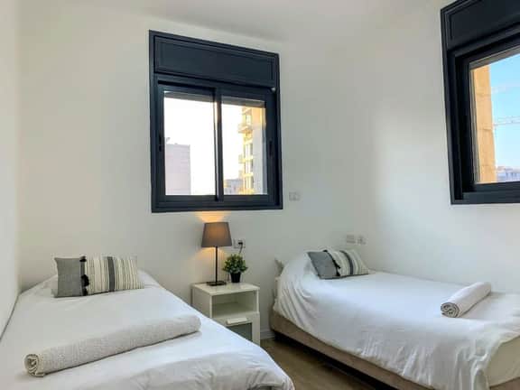 By Market • Charming Lightful 4BDR, Free Parking