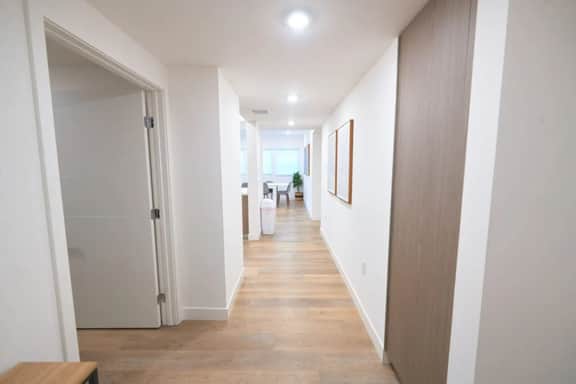 Luxury Escape: 3-bedrooms with Patio in Larchmont