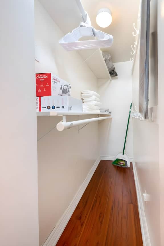 Cozy 1 Bedroom Apartment in LA!