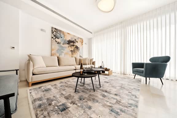 Penthouse near Machne Yehuda with Jacuzzi