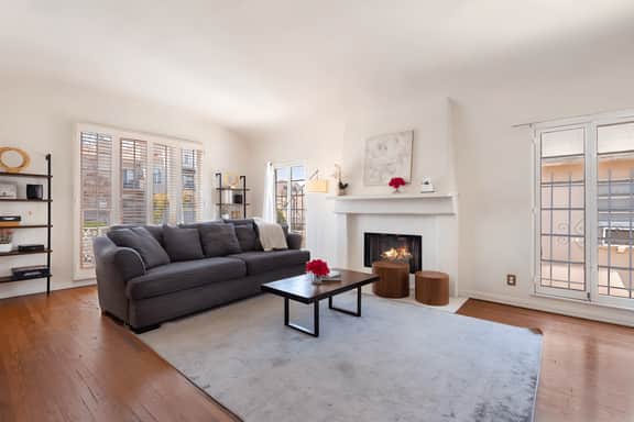 Amazing 2BR Duplex in Pico Robertson