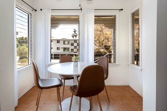 Amazing 2BR Duplex in Pico Robertson