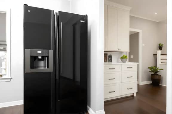 Serene 2BR LA Apartment with Hot Tub