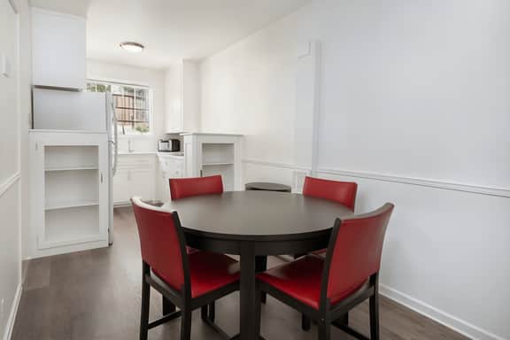 Ultimate Stylish LA Apartment Experience