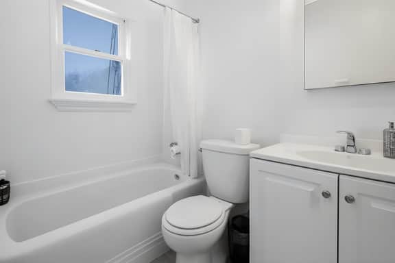 Ultimate Stylish LA Apartment Experience