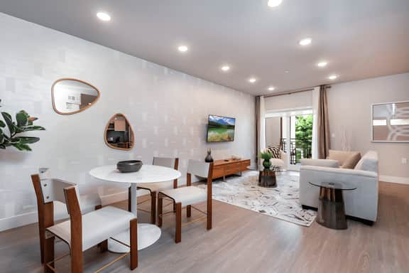 Luxury 2BR Residence in K-Town w/ Balcony, Parking