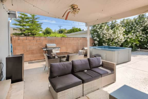 Luxurious 3BR House with Jacuzzi & Big Backyard!