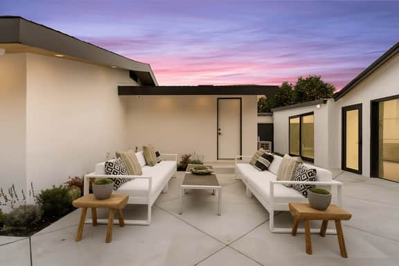 Modern Spacious 3BR House with Game room, Parking