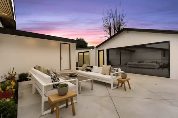 Modern Spacious 3BR House with Game room, Parking