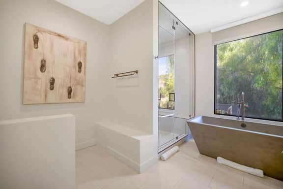 Iconic Mulholland Luxury Villa w/ Panoramic Views