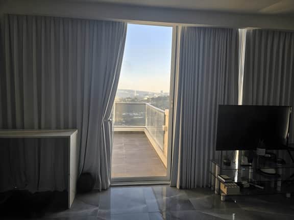 Stylish 2BR Apt W. Parking Near Machane Yehuda