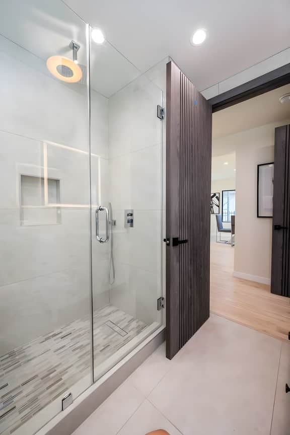 Spacious & Modern 3BR w/ Parking in LA’s Best Spot