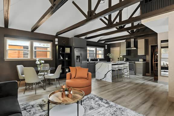 Luxe 2-Bedroom Home in Van Nuys W. Parking & Patio