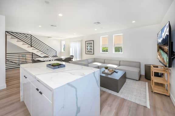 Modern 3BR Home w/ Yard and Parking | Central LA