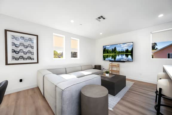 Modern 3BR Home w/ Yard and Parking | Central LA