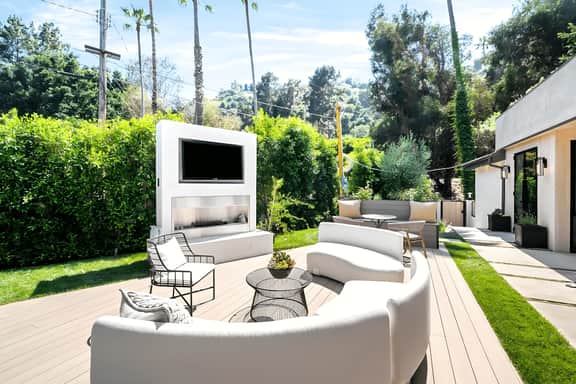 Stunning 6BR Laurel Canyon Estate | Pool & Jacuzzi