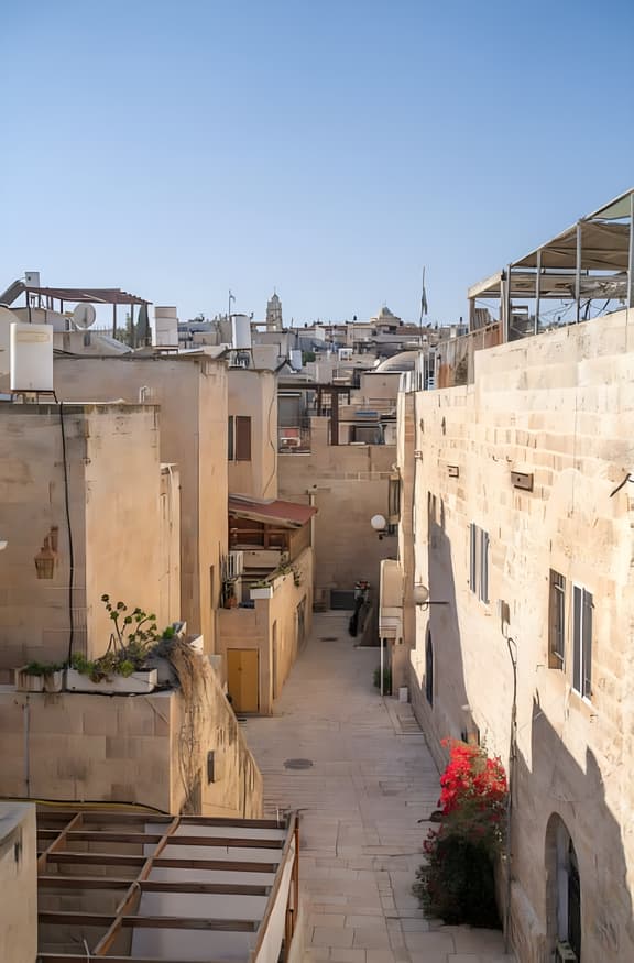 Luxury 5BR Apartment in the Old City