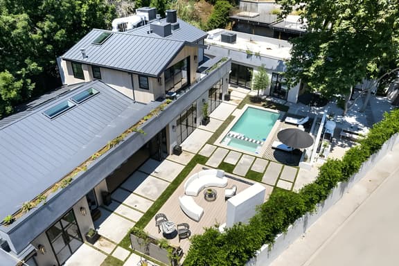 Stunning 6BR Laurel Canyon Estate | Pool & Jacuzzi